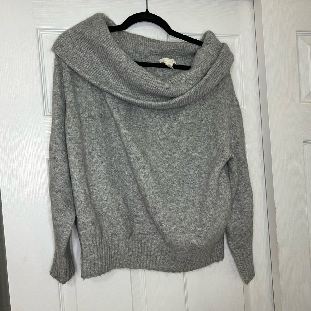 H&M Cozy Shrug Women's Sweater